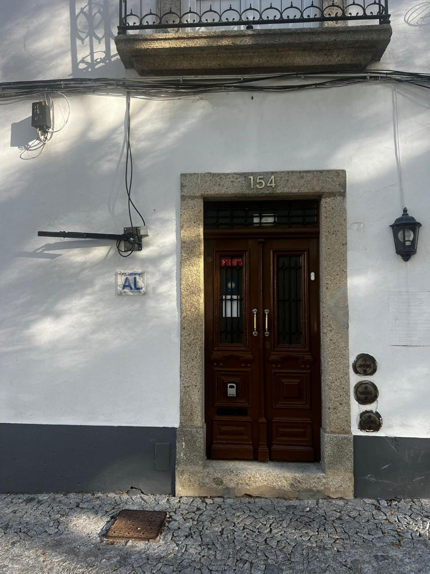 Avis Guesthouse Évora Exterior foto